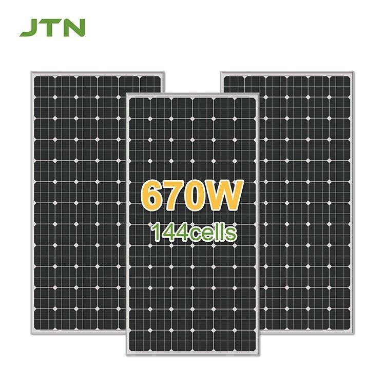 Instalação de painéis solares à prova d'água IP65 670w com um conector compatível