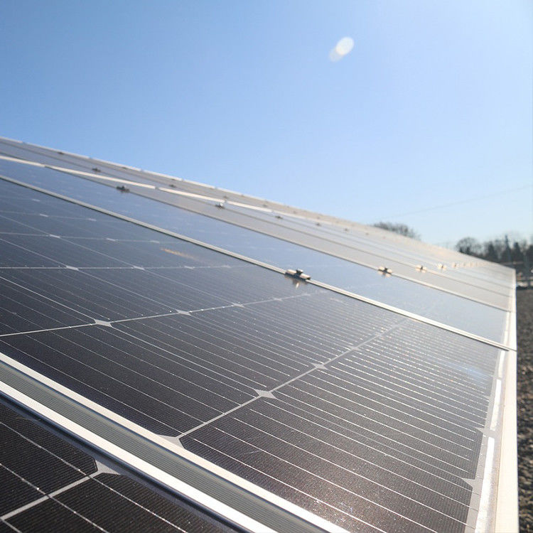 100W 110W 170W Painel de célula solar mono preto PERC convexa com 23-24,2% de eficiência